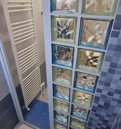 Apartment Shepherd's House *